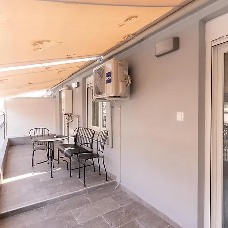 Manasio شقة سالونيك